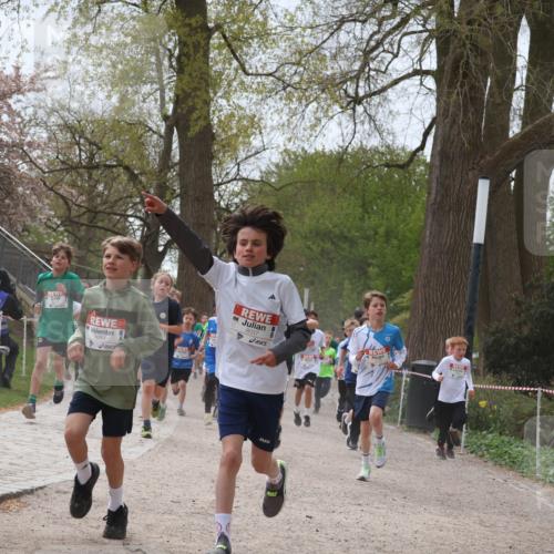 25.04.2026 - Das Zehntel Zöllner http://msf.ph/oto/9583157 25.04.2026 10:39:30 Laufen 8037, 4 meine-sportfotos.de