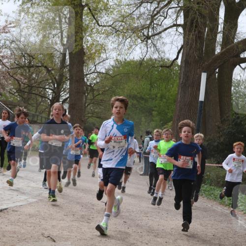 25.04.2026 - Das Zehntel Zöllner http://msf.ph/oto/9583159 25.04.2026 10:39:31 Laufen 7704 meine-sportfotos.de