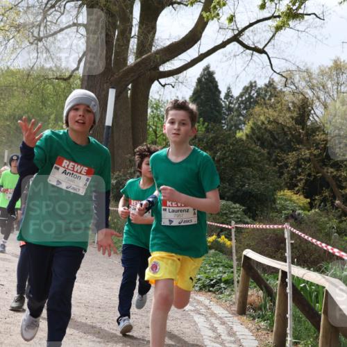 25.04.2026 - Das Zehntel Zöllner http://msf.ph/oto/9583178 25.04.2026 10:39:43 Laufen 7946, 7957 meine-sportfotos.de