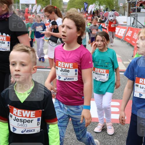 25.04.2026 - Das Zehntel Strokosch-Dieckow http://msf.ph/oto/9583189 25.04.2026 10:58:07 Ziel 5384, 5401, 5419, 5437, 5451, 5821, 5839, 5861, 6004, 6228, 6234, 6235, 6413, 6737, 6852, 6861, 7065, 7079, 7224, 7406, 7497, 7509, 7537, 7553, 7557, 7607, 7861, 7926, 7987, 5384, 5401, 5419, 5437, 5451, 5821, 5839, 5861, 6004, 6228, 6234, 6235, 6413, 6737, 6852, 6861, 7065, 7079, 7224, 7406, 7497, 7509, 7537, 7553, 7557, 7607, 7861, 7926, 7987 meine-sportfotos.de