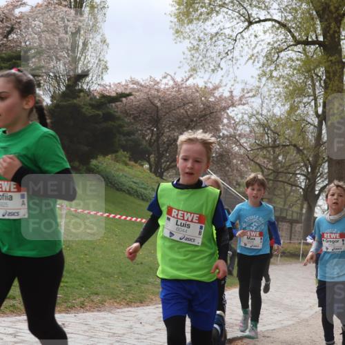 25.04.2026 - Das Zehntel Zöllner http://msf.ph/oto/9583226 25.04.2026 10:40:10 Laufen 5825, 6044 meine-sportfotos.de