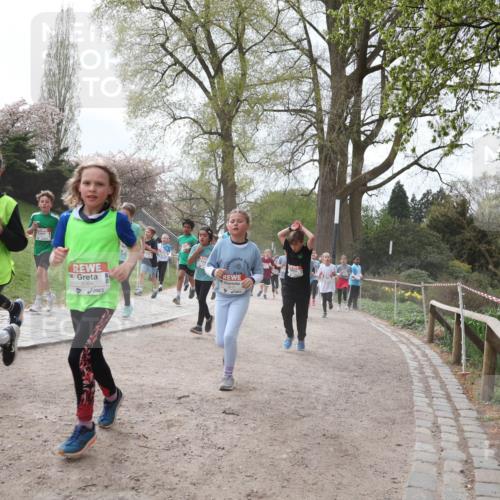 25.04.2026 - Das Zehntel Zöllner http://msf.ph/oto/9583271 25.04.2026 10:40:25 Laufen 6064 meine-sportfotos.de