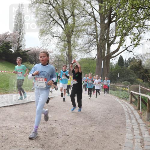 25.04.2026 - Das Zehntel Zöllner http://msf.ph/oto/9583275 25.04.2026 10:40:26 Laufen 6415 meine-sportfotos.de