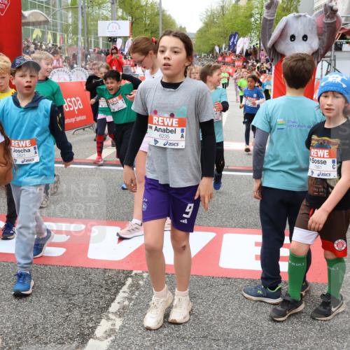 25.04.2026 - Das Zehntel Strokosch-Dieckow http://msf.ph/oto/9583288 25.04.2026 10:58:11 Ziel 5409, 5419, 5437, 5451, 5804, 5821, 5830, 5831, 6004, 6169, 6175, 6235, 6330, 6751, 6861, 7065, 7079, 7406, 7537, 7560, 7853, 7926, 7987, 8020, 5409, 5419, 5437, 5451, 5804, 5821, 5830, 5831, 6004, 6169, 6175, 6235, 6330, 6751, 6861, 7065, 7079, 7406, 7537, 7560, 7853, 7926, 7987, 8020 meine-sportfotos.de
