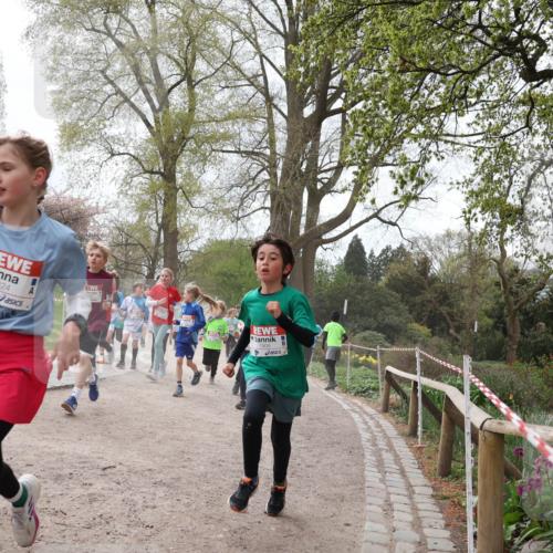 25.04.2026 - Das Zehntel Zöllner http://msf.ph/oto/9583294 25.04.2026 10:40:30 Laufen 6428, 6424, 7909 meine-sportfotos.de