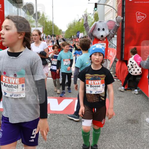 25.04.2026 - Das Zehntel Strokosch-Dieckow http://msf.ph/oto/9583305 25.04.2026 10:58:12 Ziel 5302, 5409, 5419, 5437, 5451, 5804, 5821, 5830, 5831, 6169, 6175, 6235, 6330, 6751, 7406, 7537, 7560, 7853, 7926, 7987, 8020, 5302, 5409, 5419, 5437, 5451, 5804, 5821, 5830, 5831, 6169, 6175, 6235, 6330, 6751, 7406, 7537, 7560, 7853, 7926, 7987, 8020 meine-sportfotos.de