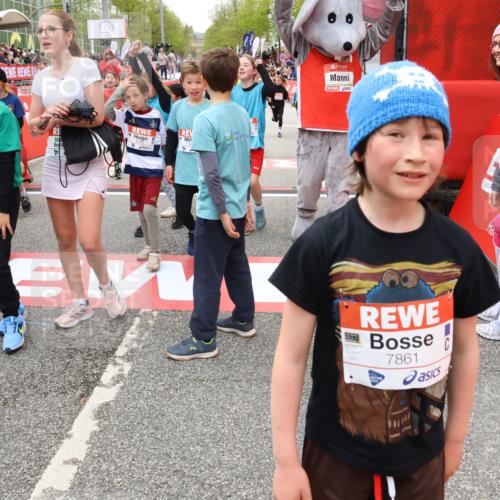 25.04.2026 - Das Zehntel Strokosch-Dieckow http://msf.ph/oto/9583336 25.04.2026 10:58:13 Ziel 5302, 5374, 5409, 5419, 5437, 5451, 5804, 5821, 5830, 5831, 6169, 6175, 6235, 6330, 6751, 7406, 7560, 7853, 7926, 7987, 8020, 8046, 8047, 5302, 5374, 5409, 5419, 5437, 5451, 5804, 5821, 5830, 5831, 6169, 6175, 6235, 6330, 6751, 7406, 7560, 7853, 7926, 7987, 8020, 8046, 8047 meine-sportfotos.de