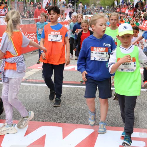 25.04.2026 - Das Zehntel Strokosch-Dieckow http://msf.ph/oto/9583381 25.04.2026 10:58:21 Ziel 5013, 5047, 5093, 5333, 5374, 5417, 5442, 5619, 5678, 5818, 5955, 5967, 6134, 6630, 7134, 7222, 7396, 7398, 7401, 7455, 7464, 8046, 8047, 5013, 5047, 5093, 5333, 5374, 5417, 5442, 5619, 5678, 5818, 5955, 5967, 6134, 6630, 7134, 7222, 7396, 7398, 7401, 7455, 7464, 8046, 8047 meine-sportfotos.de