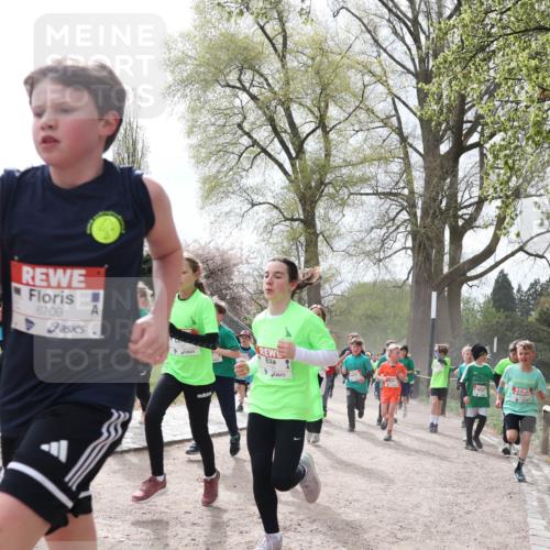25.04.2026 - Das Zehntel Zöllner http://msf.ph/oto/9583513 25.04.2026 10:40:59 Laufen 6709 meine-sportfotos.de