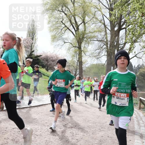 25.04.2026 - Das Zehntel Zöllner http://msf.ph/oto/9583523 25.04.2026 10:41:02 Laufen 7181, 0, 0, 5907 meine-sportfotos.de
