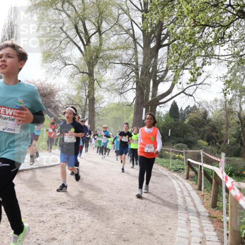 25.04.2026 - Das Zehntel Zöllner http://msf.ph/oto/9583541 25.04.2026 10:41:10 Laufen 7596 meine-sportfotos.de