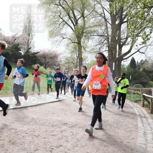 25.04.2026 - Das Zehntel Zöllner http://msf.ph/oto/9583544 25.04.2026 10:41:12 Laufen  meine-sportfotos.de