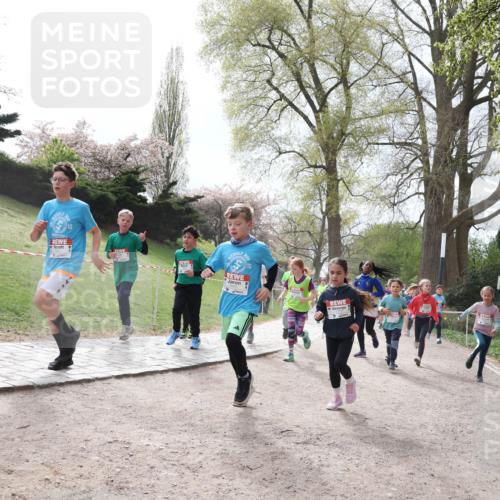 25.04.2026 - Das Zehntel Zöllner http://msf.ph/oto/9583558 25.04.2026 10:41:18 Laufen 10 meine-sportfotos.de