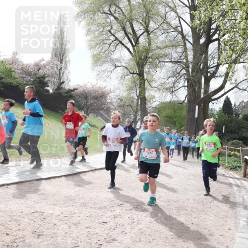 25.04.2026 - Das Zehntel Zöllner http://msf.ph/oto/9583584 25.04.2026 10:41:28 Laufen 8247 meine-sportfotos.de