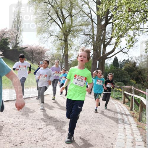 25.04.2026 - Das Zehntel Zöllner http://msf.ph/oto/9583585 25.04.2026 10:41:29 Laufen 7518, 1, 7109 meine-sportfotos.de