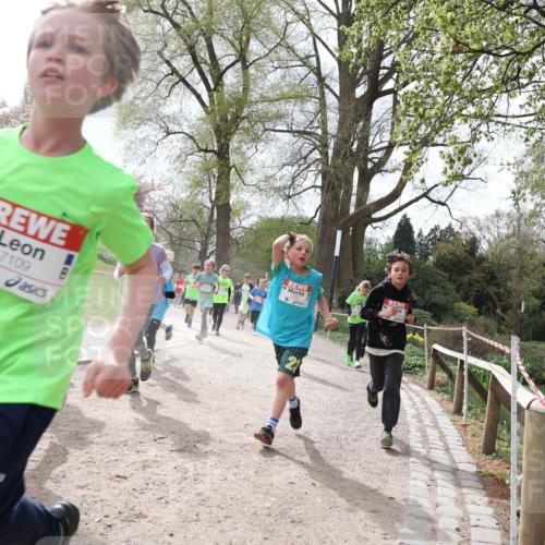 25.04.2026 - Das Zehntel Zöllner http://msf.ph/oto/9583586 25.04.2026 10:41:29 Laufen 7109 meine-sportfotos.de