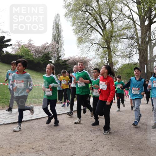 25.04.2026 - Das Zehntel Zöllner http://msf.ph/oto/9583641 25.04.2026 10:41:52 Laufen  meine-sportfotos.de