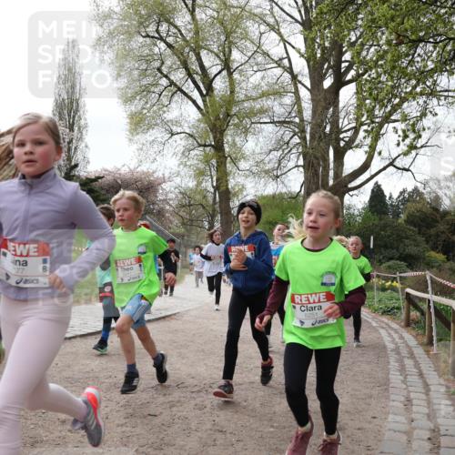 25.04.2026 - Das Zehntel Zöllner http://msf.ph/oto/9583655 25.04.2026 10:41:57 Laufen 77, 5251 meine-sportfotos.de