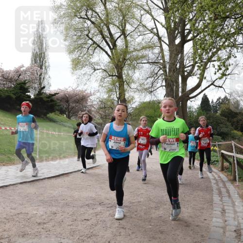 25.04.2026 - Das Zehntel Zöllner http://msf.ph/oto/9583658 25.04.2026 10:41:58 Laufen 11 meine-sportfotos.de