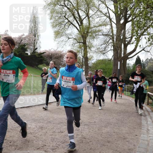 25.04.2026 - Das Zehntel Zöllner http://msf.ph/oto/9583687 25.04.2026 10:42:10 Laufen 7618, 7943, 5701 meine-sportfotos.de