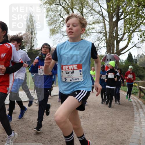 25.04.2026 - Das Zehntel Zöllner http://msf.ph/oto/9583743 25.04.2026 10:42:34 Laufen 3, 4, 5326, 7690 meine-sportfotos.de