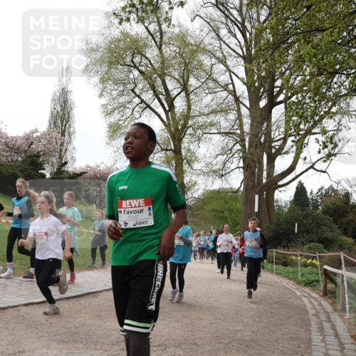 25.04.2026 - Das Zehntel Zöllner http://msf.ph/oto/9583794 25.04.2026 10:43:00 Laufen 5532 meine-sportfotos.de