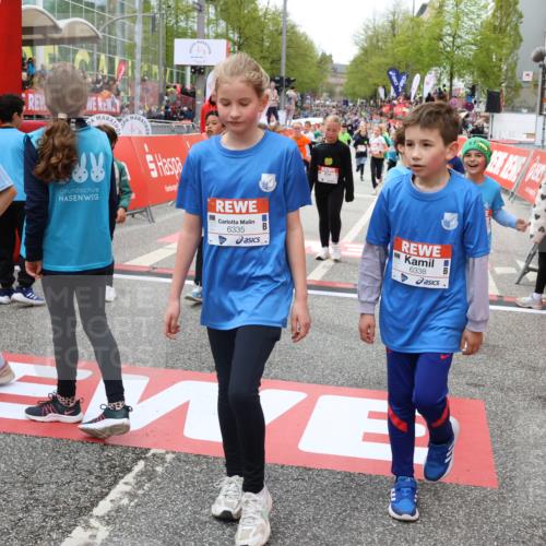 25.04.2026 - Das Zehntel Strokosch-Dieckow http://msf.ph/oto/9583795 25.04.2026 10:58:36 Ziel 5135, 5354, 5430, 5545, 5547, 5806, 5815, 5832, 5837, 6335, 6338, 6418, 6625, 6867, 6888, 6899, 6904, 7007, 7261, 7413, 8014, 8016, 8029, 5135, 5354, 5430, 5545, 5547, 5806, 5815, 5832, 5837, 6335, 6338, 6418, 6625, 6867, 6888, 6899, 6904, 7007, 7261, 7413, 8014, 8016, 8029 meine-sportfotos.de