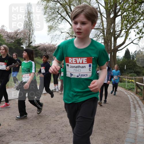 25.04.2026 - Das Zehntel Zöllner http://msf.ph/oto/9583843 25.04.2026 10:43:24 Laufen 7843 meine-sportfotos.de