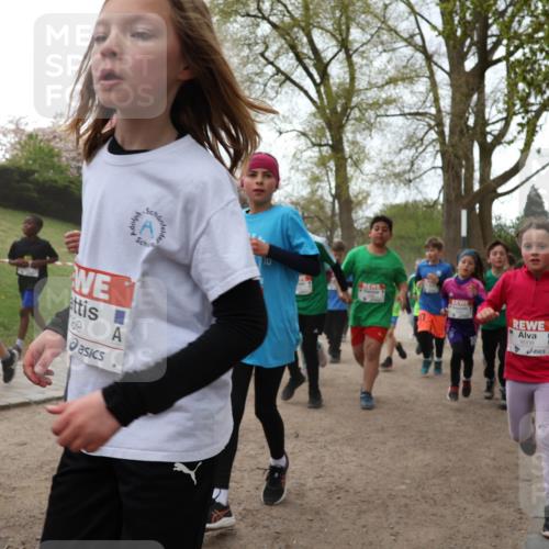 25.04.2026 - Das Zehntel Zöllner http://msf.ph/oto/9583886 25.04.2026 10:43:44 Laufen 69, 8008 meine-sportfotos.de