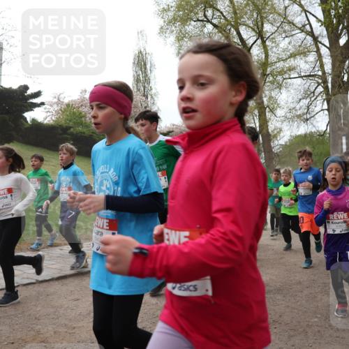 25.04.2026 - Das Zehntel Zöllner http://msf.ph/oto/9583887 25.04.2026 10:43:44 Laufen 947, 10 meine-sportfotos.de