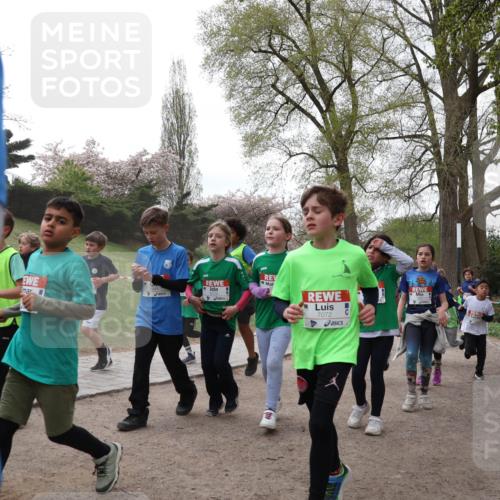 25.04.2026 - Das Zehntel Zöllner http://msf.ph/oto/9583895 25.04.2026 10:43:47 Laufen 7072 meine-sportfotos.de