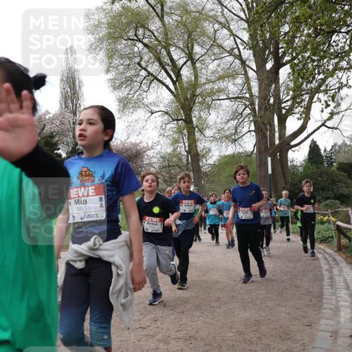 25.04.2026 - Das Zehntel Zöllner http://msf.ph/oto/9583903 25.04.2026 10:43:50 Laufen 982, 7593 meine-sportfotos.de