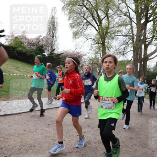 25.04.2026 - Das Zehntel Zöllner http://msf.ph/oto/9583908 25.04.2026 10:43:53 Laufen 6013 meine-sportfotos.de