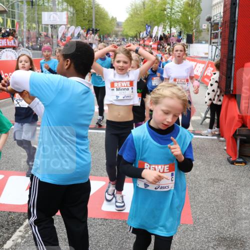 25.04.2026 - Das Zehntel Strokosch-Dieckow http://msf.ph/oto/9583943 25.04.2026 10:58:42 Ziel 5002, 5135, 5223, 5291, 5354, 5472, 5537, 5677, 5816, 6171, 6181, 6411, 6440, 6614, 6634, 6715, 6747, 6749, 6867, 6947, 7007, 7037, 7231, 7261, 7413, 7796, 7895, 7906, 8014, 8016, 5002, 5135, 5223, 5291, 5354, 5472, 5537, 5677, 5816, 6171, 6181, 6411, 6440, 6614, 6634, 6715, 6747, 6749, 6867, 6947, 7007, 7037, 7231, 7261, 7413, 7796, 7895, 7906, 8014, 8016 meine-sportfotos.de