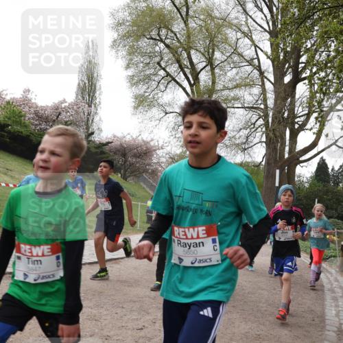 25.04.2026 - Das Zehntel Zöllner http://msf.ph/oto/9583957 25.04.2026 10:44:15 Laufen 5847, 5850 meine-sportfotos.de