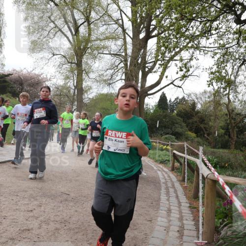 25.04.2026 - Das Zehntel Zöllner http://msf.ph/oto/9583969 25.04.2026 10:44:19 Laufen 7920 meine-sportfotos.de