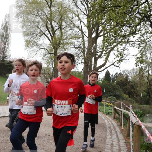 25.04.2026 - Das Zehntel Zöllner http://msf.ph/oto/9583979 25.04.2026 10:44:23 Laufen 0546, 6175, 6169, 6171 meine-sportfotos.de