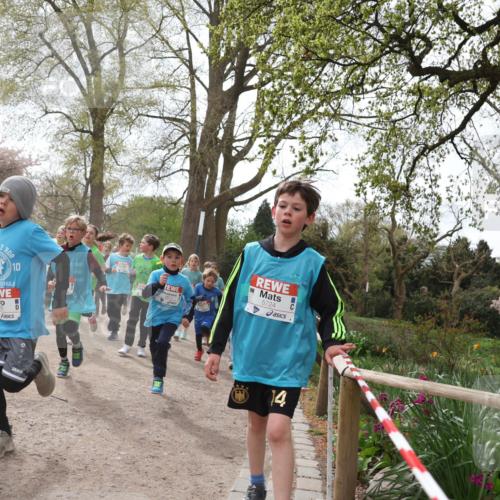 25.04.2026 - Das Zehntel Zöllner http://msf.ph/oto/9584011 25.04.2026 10:44:42 Laufen 10, 5724, 14 meine-sportfotos.de
