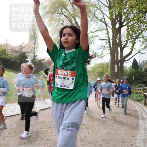 25.04.2026 - Das Zehntel Zöllner http://msf.ph/oto/9584064 25.04.2026 10:45:11 Laufen 8, 5917 meine-sportfotos.de
