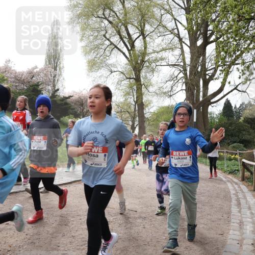 25.04.2026 - Das Zehntel Zöllner http://msf.ph/oto/9584066 25.04.2026 10:45:13 Laufen 6387 meine-sportfotos.de