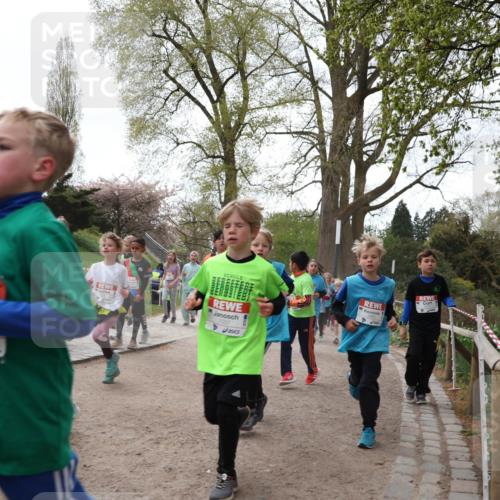 25.04.2026 - Das Zehntel Zöllner http://msf.ph/oto/9584113 25.04.2026 10:45:29 Laufen 7037 meine-sportfotos.de