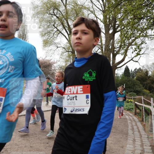 25.04.2026 - Das Zehntel Zöllner http://msf.ph/oto/9584125 25.04.2026 10:45:33 Laufen 20, 6879, 10, 5475 meine-sportfotos.de