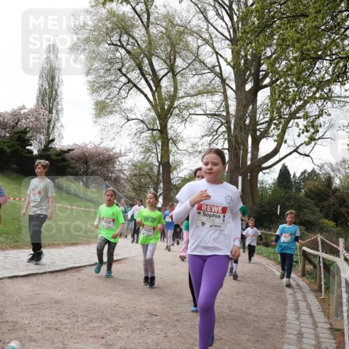 25.04.2026 - Das Zehntel Zöllner http://msf.ph/oto/9584142 25.04.2026 10:45:40 Laufen 19, 5152 meine-sportfotos.de