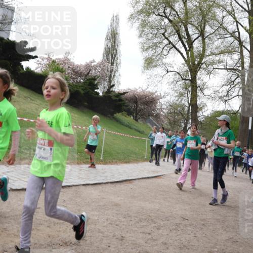 25.04.2026 - Das Zehntel Zöllner http://msf.ph/oto/9584146 25.04.2026 10:45:42 Laufen 7071, 077 meine-sportfotos.de