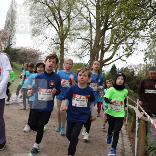 25.04.2026 - Das Zehntel Zöllner http://msf.ph/oto/9584183 25.04.2026 10:45:56 Laufen 5111, 5353, 5352, 7078 meine-sportfotos.de