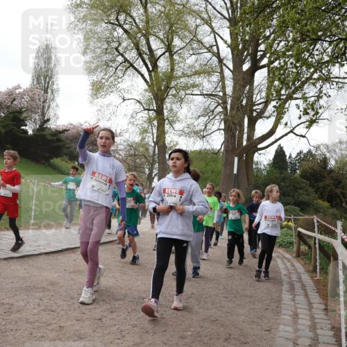 25.04.2026 - Das Zehntel Zöllner http://msf.ph/oto/9584245 25.04.2026 10:46:15 Laufen 6396, 119 meine-sportfotos.de
