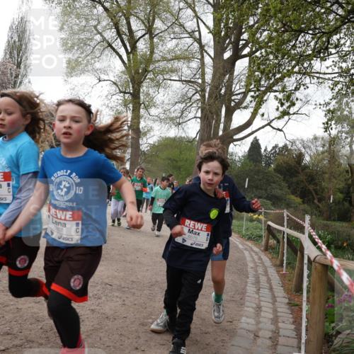 25.04.2026 - Das Zehntel Zöllner http://msf.ph/oto/9584362 25.04.2026 10:46:26 Laufen 6857, 10, 6575 meine-sportfotos.de