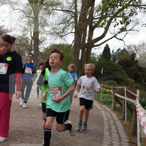 25.04.2026 - Das Zehntel Zöllner http://msf.ph/oto/9584380 25.04.2026 10:46:33 Laufen 65, 6739, 5962, 2, 047630347853 meine-sportfotos.de