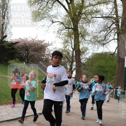 25.04.2026 - Das Zehntel Zöllner http://msf.ph/oto/9584423 25.04.2026 10:47:01 Laufen 5205 meine-sportfotos.de