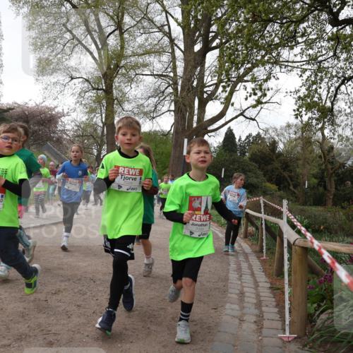 25.04.2026 - Das Zehntel Zöllner http://msf.ph/oto/9584479 25.04.2026 10:47:38 Laufen 7029, 7033 meine-sportfotos.de
